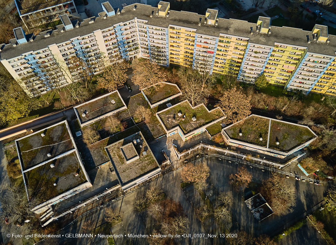 13.11.2020 - die Abrissbaustelle Quiddezentrum in Neuperlach